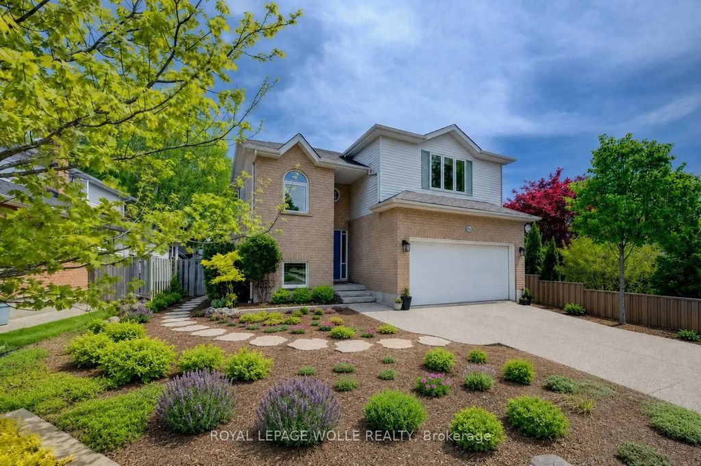464 Northlake Drive, Waterloo