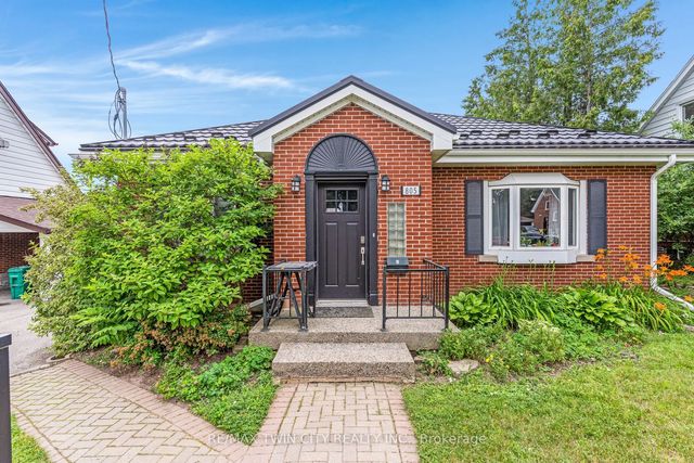 805 Rockway Drive, Kitchener