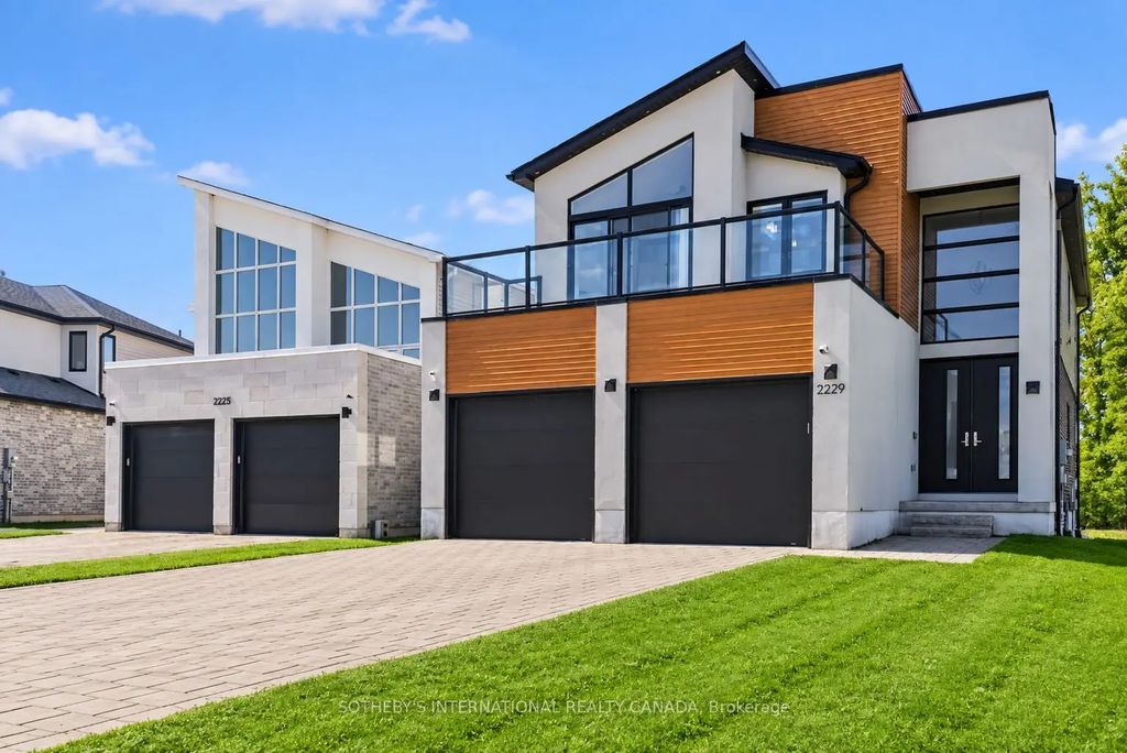 2229 Wateroak Drive, London North