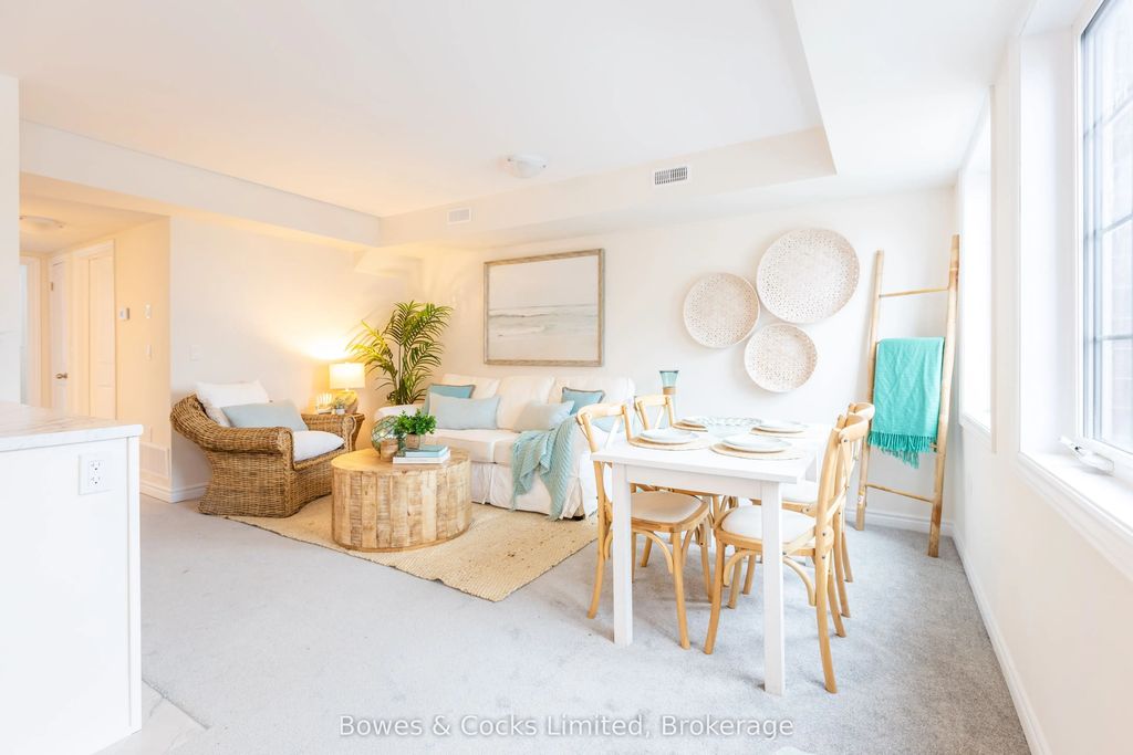 48 Maple Avenue 104, Asphodel-Norwood