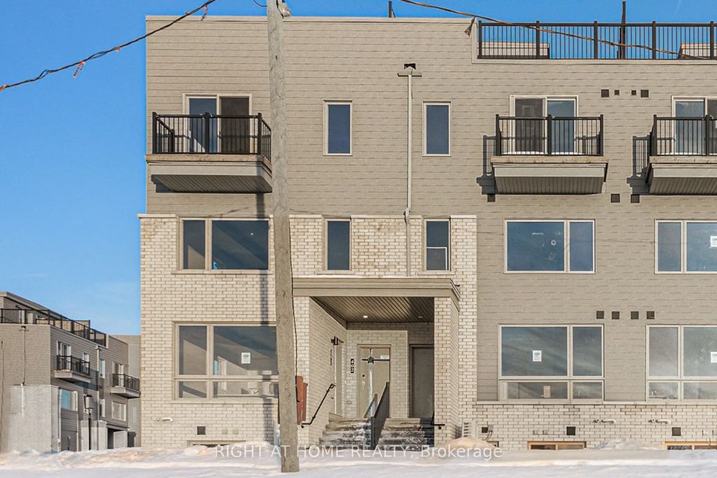 402 Mishi Private N/a, Manor Park - Cardinal Glen and Area
