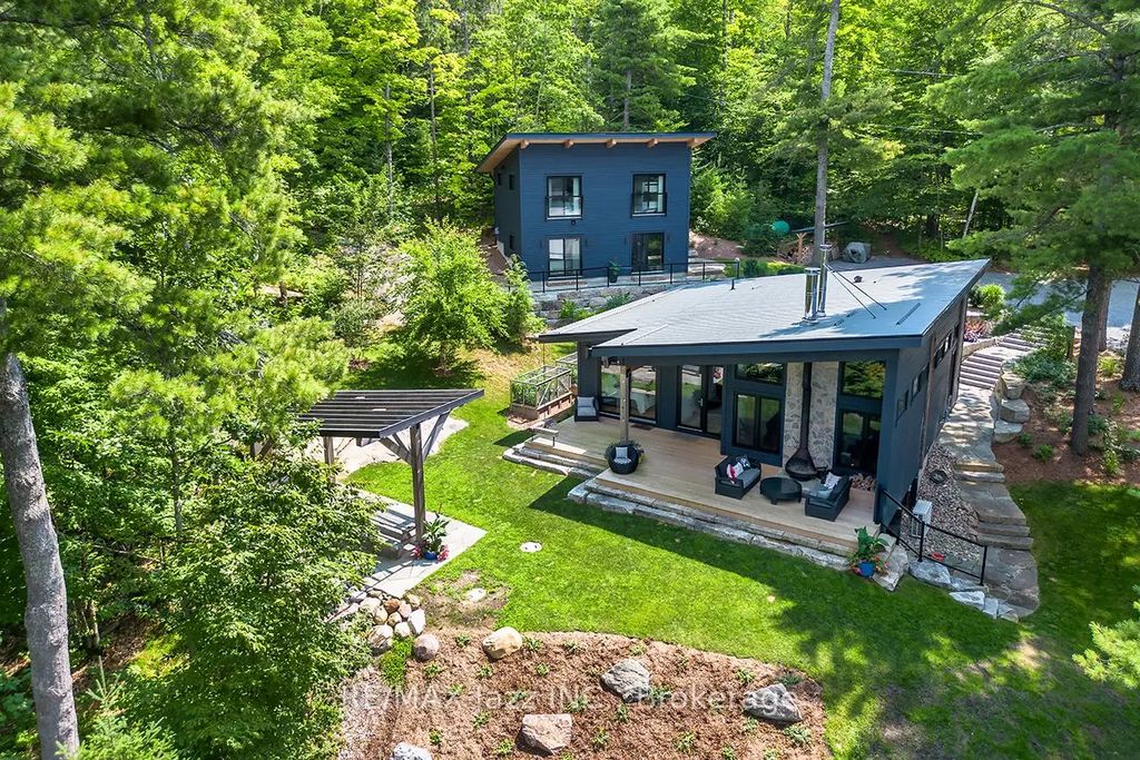 88 Brock Road, North Kawartha
