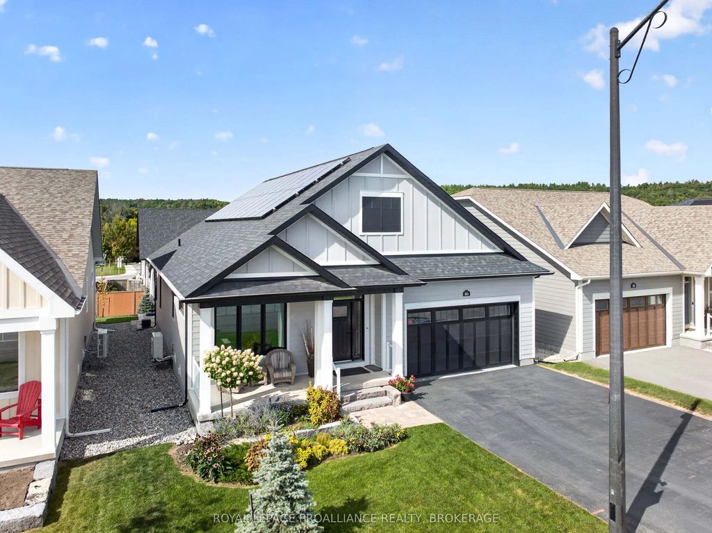 80 Cabin House Road, Westport