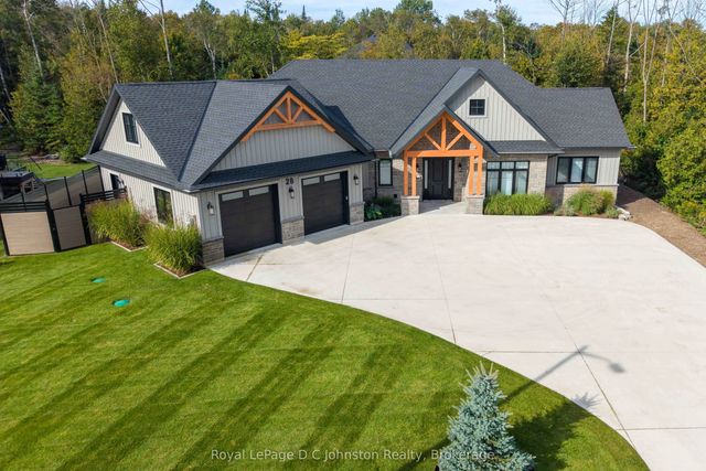 28 Lakeside Woods Crescent, Saugeen Shores