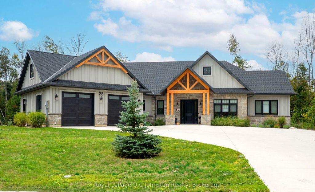 28 Lakeside Woods Crescent, Saugeen Shores