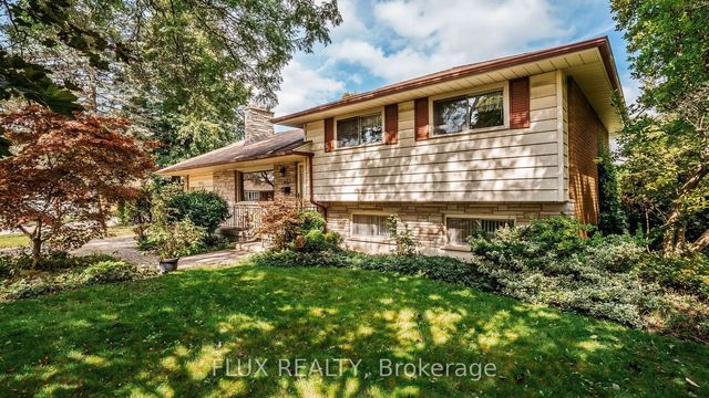 457 Three Valleys Crescent, London South