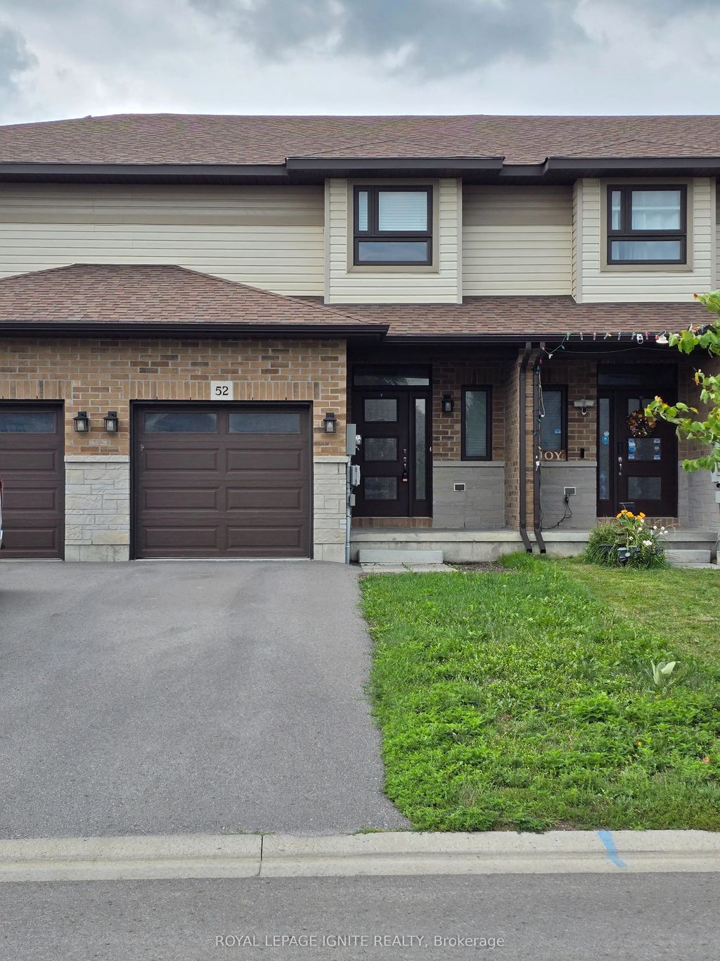 52 Cottonwood Drive, Belleville
