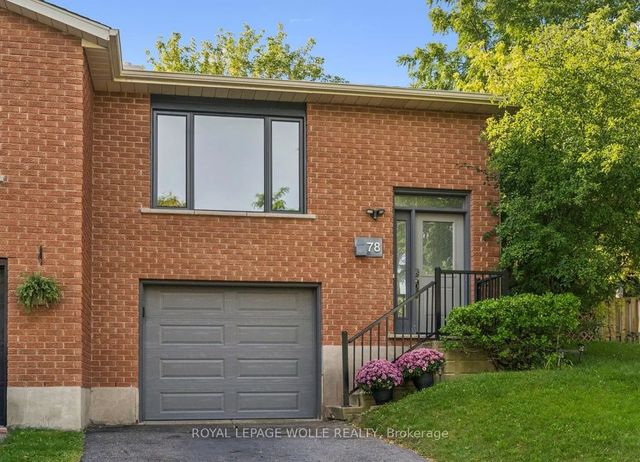 78 Old Huron Court, Kitchener