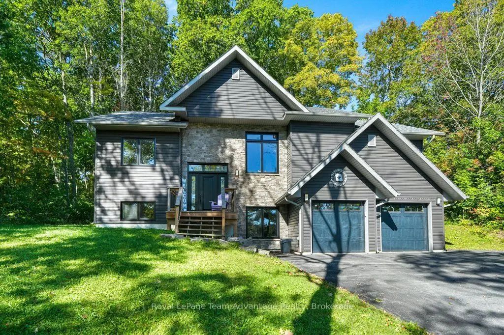 120 William Street, Parry Sound