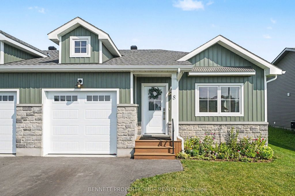 8 Rotterdam Way, South Dundas