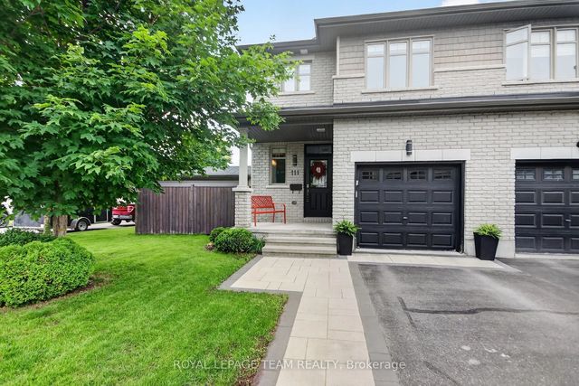 111 Hawkeswood Drive, Blossom Park - Airport and Area