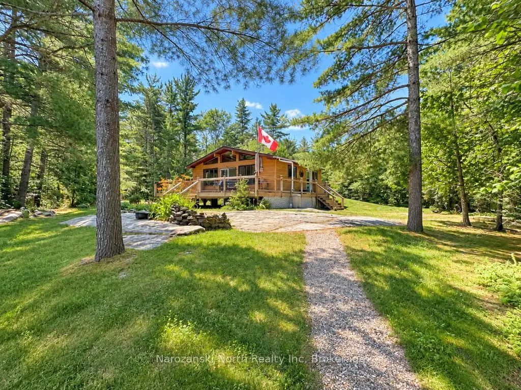 701 Dry Pine Bay Road, French River
