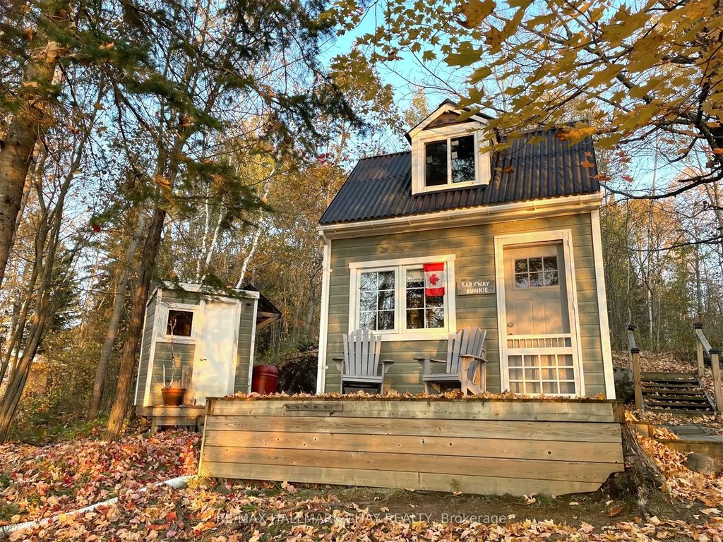 1133 Fire Route A1 Street, Gravenhurst