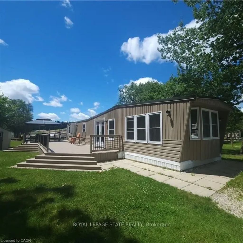 580 Beavercreek Road 158, Waterloo