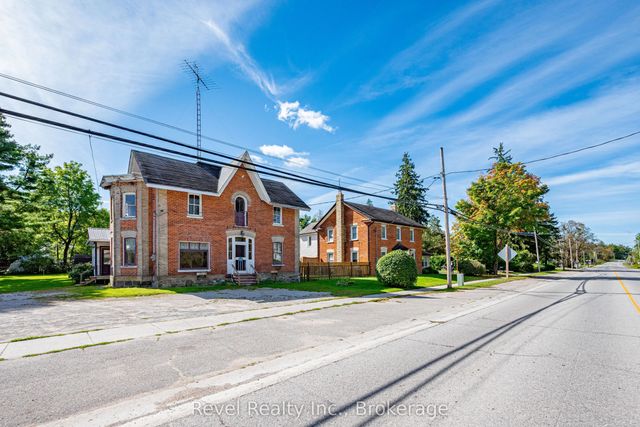 1014 Portage Road, Kawartha Lakes