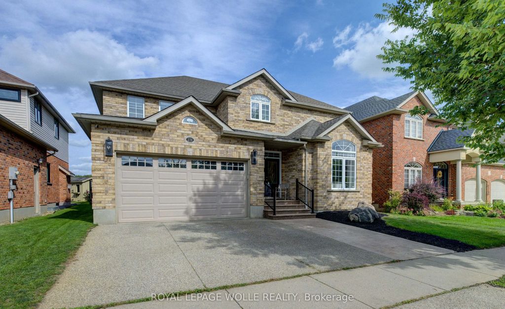 231 Hawkswood Drive, Kitchener