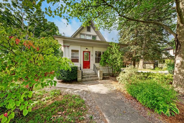 3 Downes Avenue, Prince Edward County