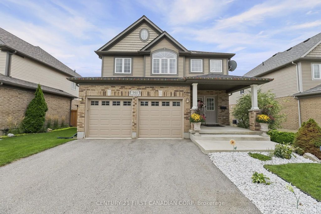 911 Foxcreek Road, London North