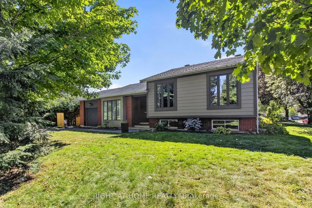 3 Pommel Crescent, Kanata