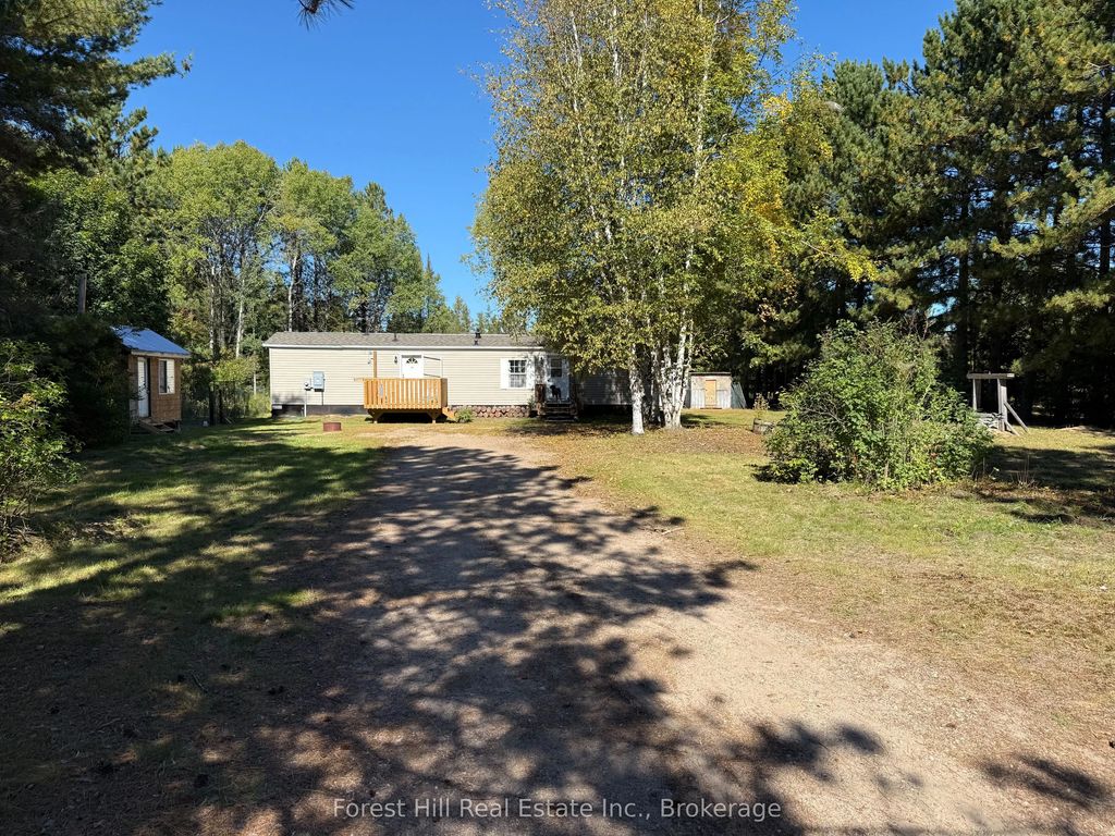 828 522 Highway, Powassan