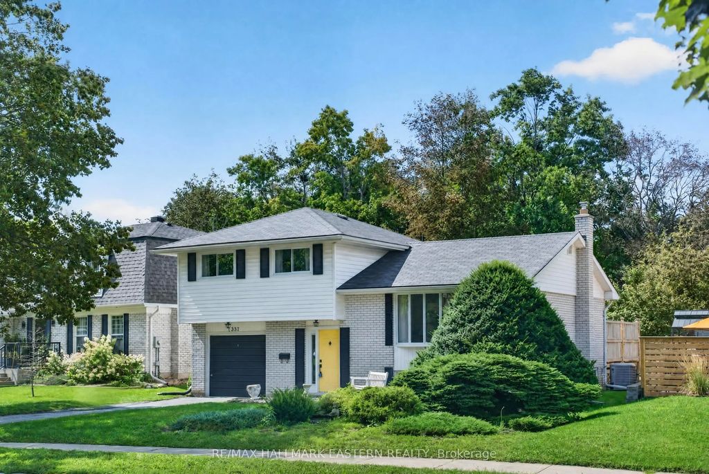 1337 Franklin Drive W, Peterborough