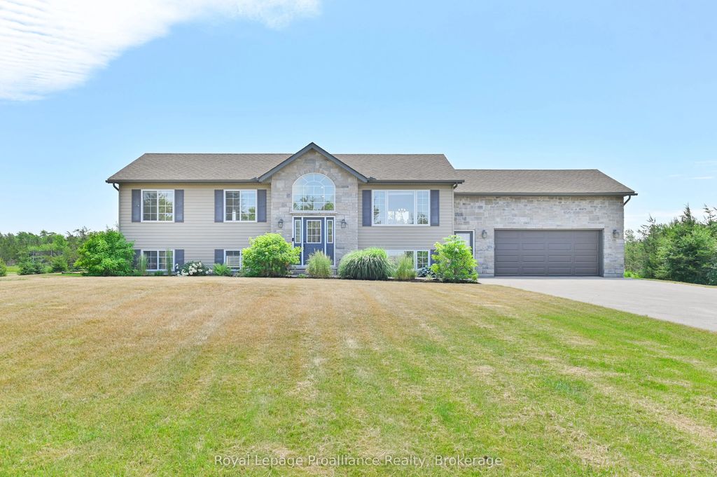 3471 County 3 Road, Prince Edward County