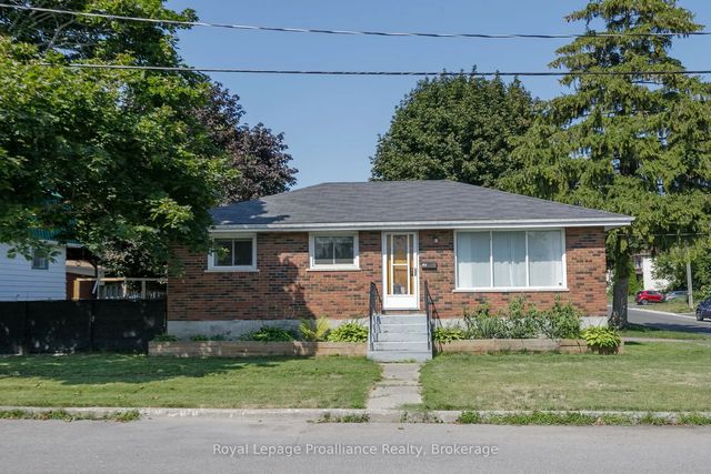 26 James Street, Quinte West
