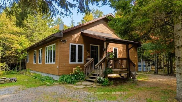 649 Madawaska Road, Hastings Highlands
