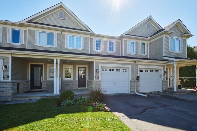 416 Wisteria Crescent, Hunt Club - Windsor Park Village and Area