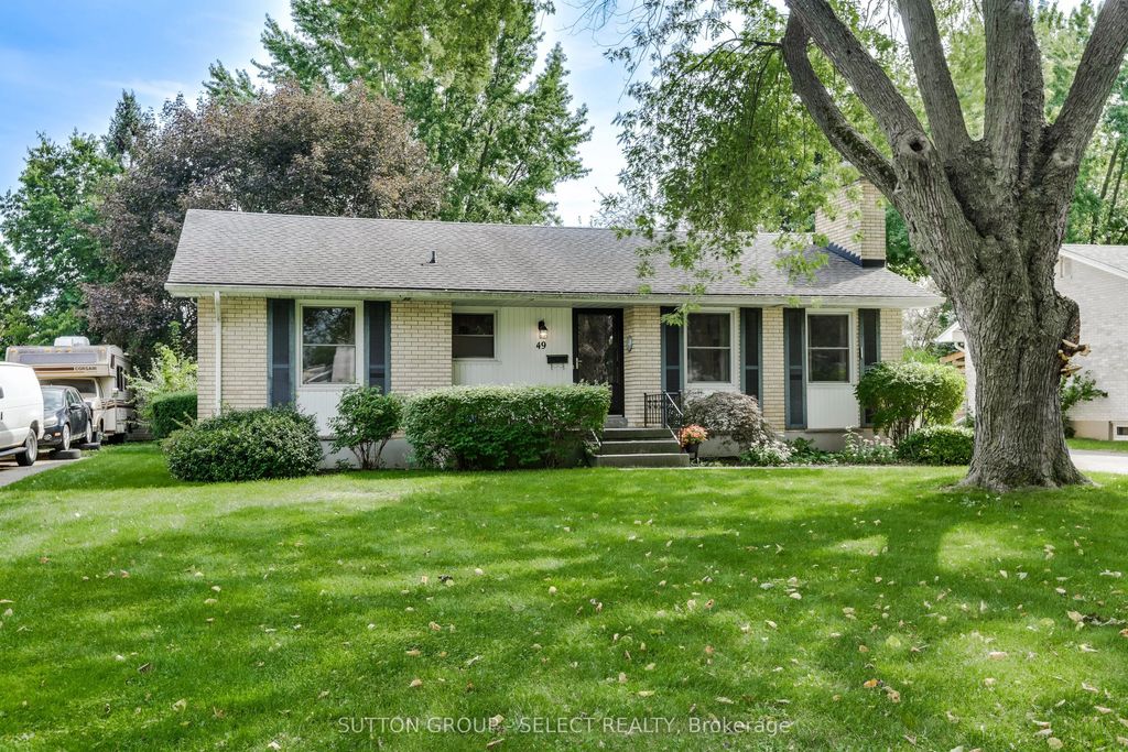 49 Mcleod Crescent, London North