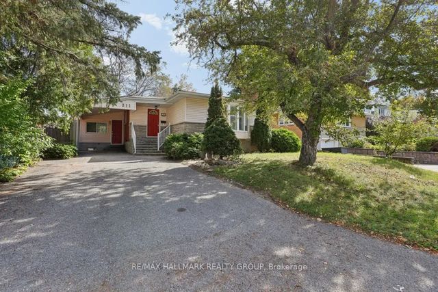 211 Harcourt Avenue, Woodroffe