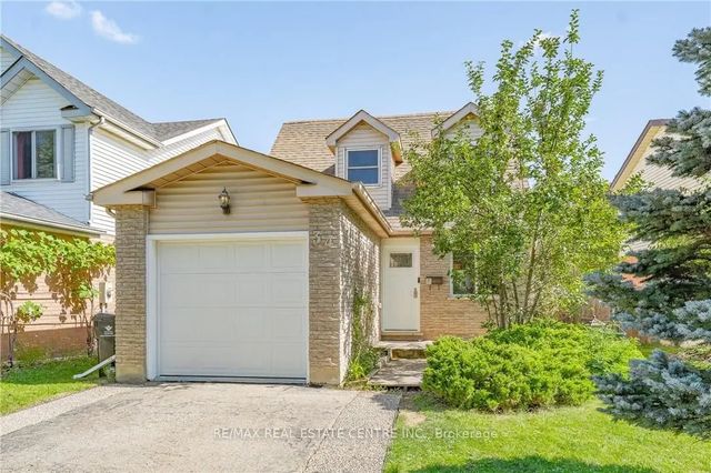 34 Camrose Court, Kitchener
