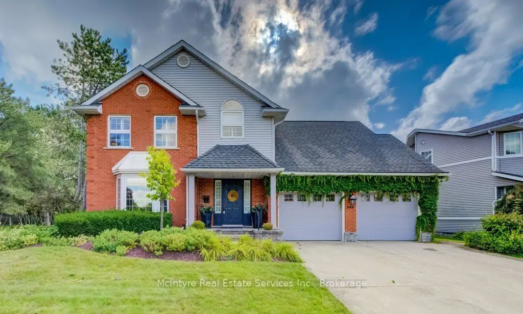 549 Clair Creek Boulevard, Waterloo