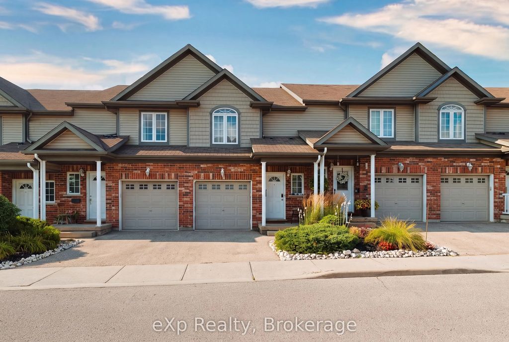 975 Strasburg Road 4, Kitchener