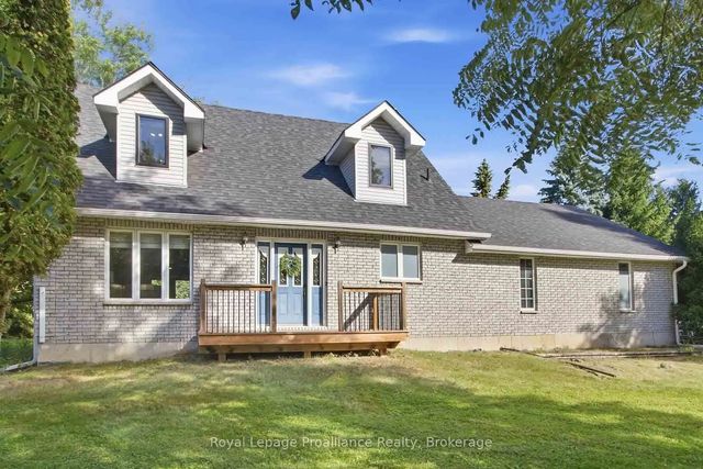 378 Harrington Road, Quinte West