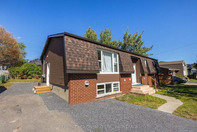 23 Huff Avenue, Loyalist