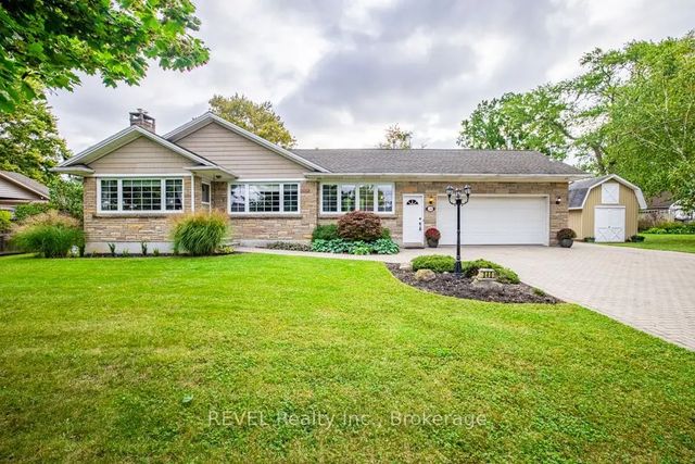 340 Thornwood Avenue, Fort Erie