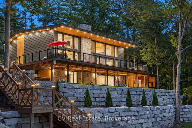 1009 Donaldson Street, Lake of Bays