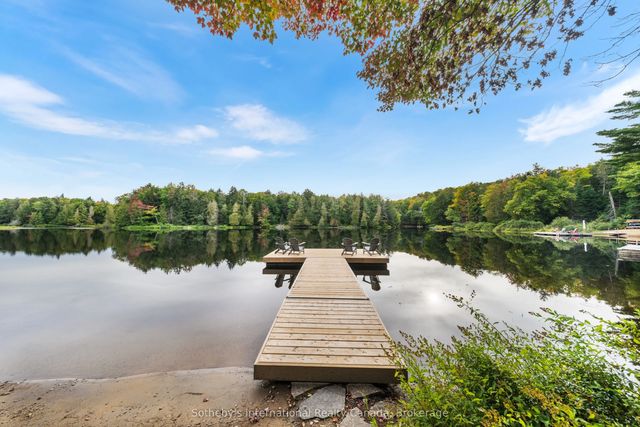 1054 Keysbury Drive, Algonquin Highlands