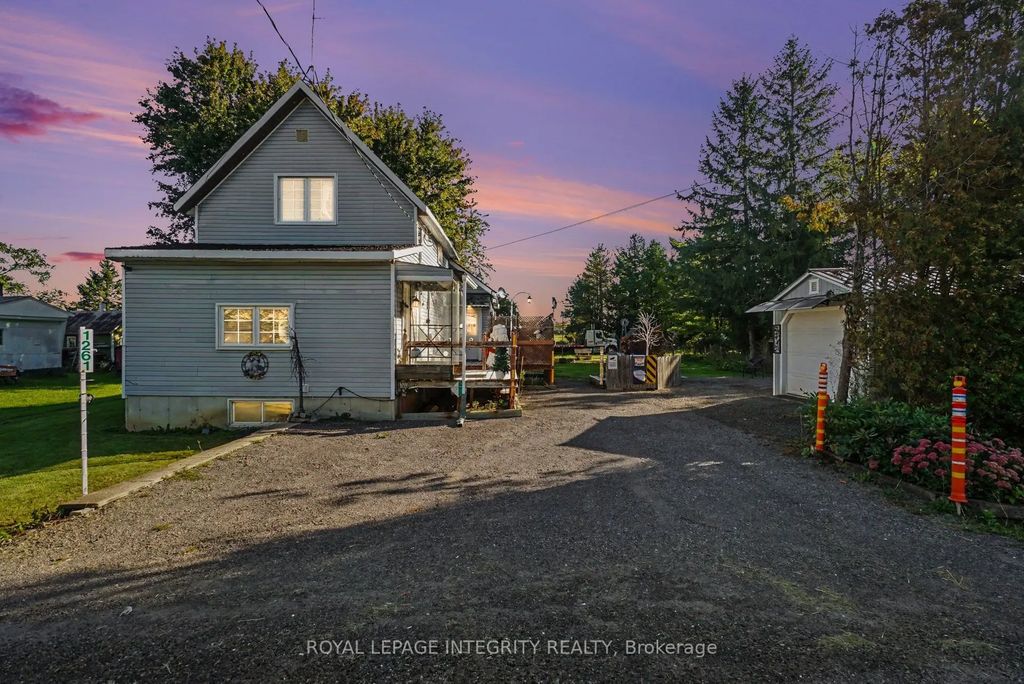 1261 Rodney Lane, North Dundas