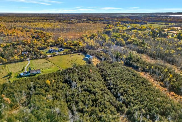 101 Foster Road, Prince Edward County