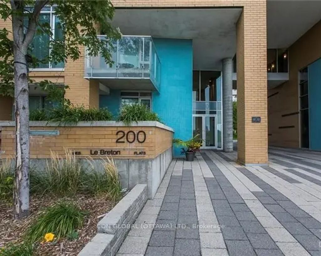 200 Lett Street 703, West Centre Town
