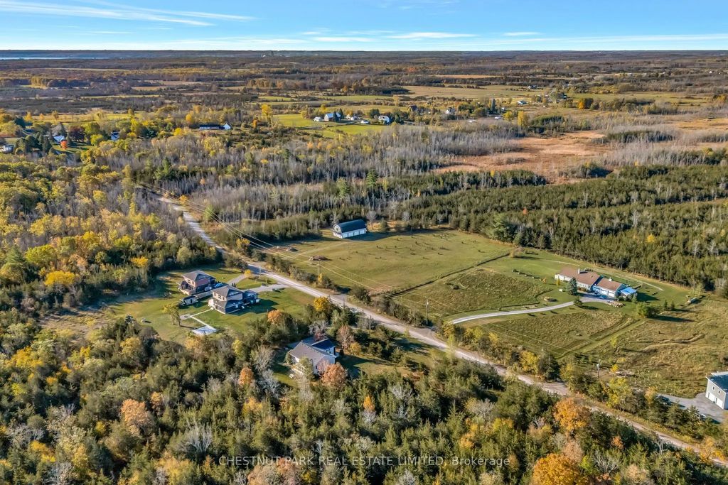 111 Foster Road, Prince Edward County