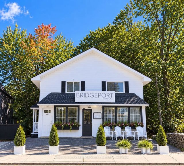96 Joseph Street, Muskoka Lakes