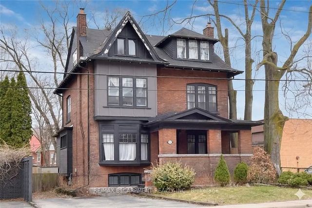 103 Sherman Avenue S, Hamilton
