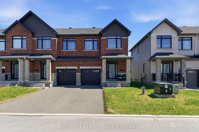 57 Robusta Lane, Barrhaven