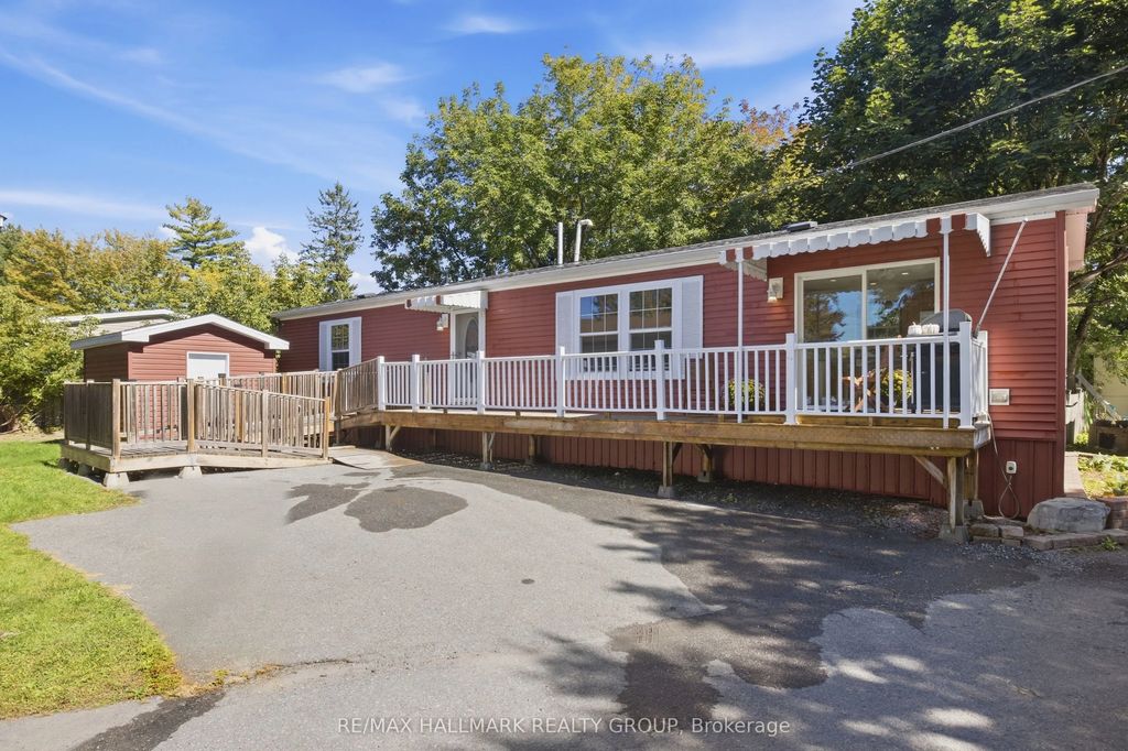 14 Pacific Avenue, Bells Corners and South to Fallowfield