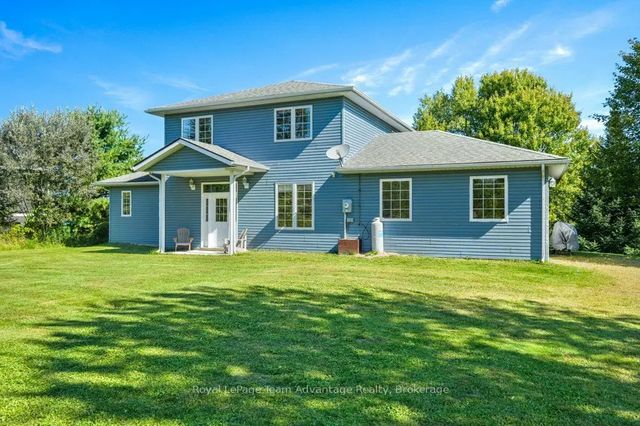 25 Cole Point Trail, McKellar