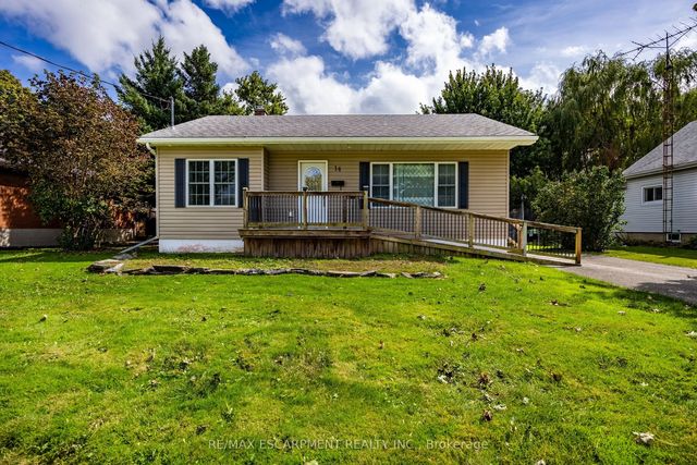 14 Carrick Street, Haldimand