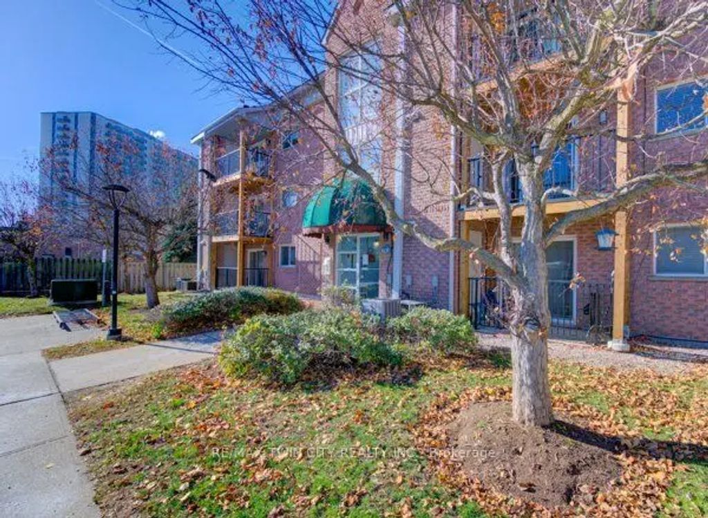 3085 Kingsway Drive 27, Kitchener
